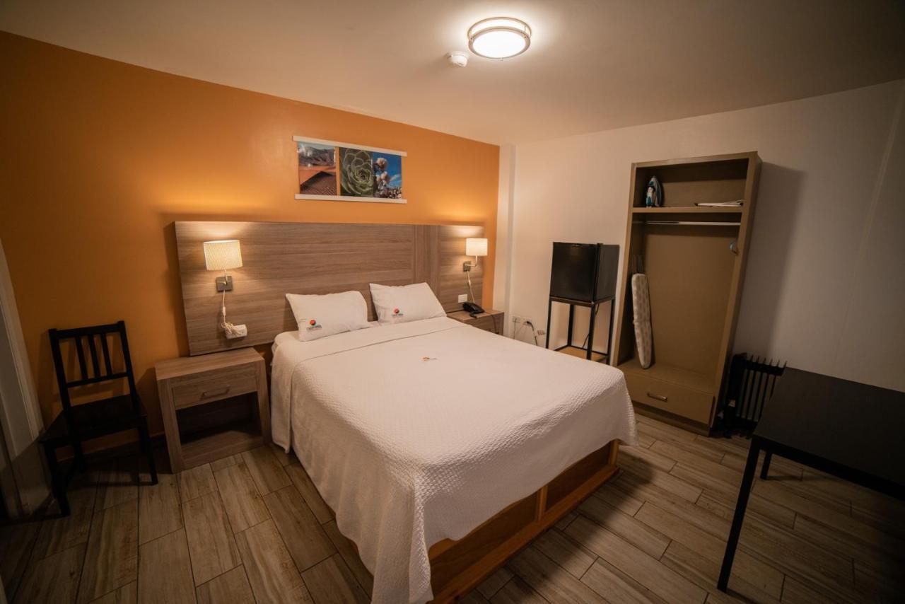 California Comfort & Suites Los Algodones  Esterno foto